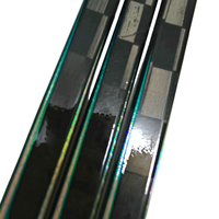 Bâton de hockey en fibre de carbone personnalisé et durable pour la vente en ligne - Tailles YTH/JR/INT/SR