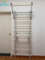 Barres d'escalade suédoises avec barre de traction amovible, station de dips et support de squat pour étirements et entraînement complet du corps