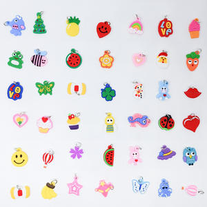 थोक 28 मिमी 32 मिमी pvc die ब्रेसलेट पेरेंट वेंडिंग मशीनों के लिए कैप्सूल खिलौने - Product Image 4