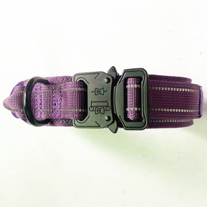 Venta al por mayor de collar de perro táctico ajustable mediano y grande para caminar al aire libre hecho de aleación y nylon collar de perro grande - Product Image 3