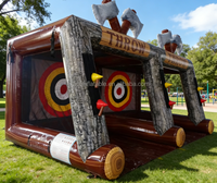 Jeu de lancer de hache gonflable à double piste, jeu sportif interactif de type carnaval, jeu de lancer sur cible gonflable pour location d'événements et de fêtes