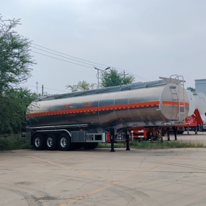 Precio de Fábrica, Semirremolque Cisterna de Acero de 3 Ejes y 45000 Litros para Aceite y Combustible, Más Vendido - Product Image 3