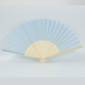 Éventails peints à la main Artisanat en bambou avec des conceptions uniques pour une touche élégante - Product Image 3