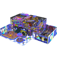 Équipement de terrain de jeux intérieur pour enfants à usage commercial, parc d'attractions, labyrinthe personnalisé de grande taille avec toboggans pour centre commercial
