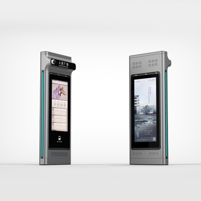 Outdoor Smart LCD Display Advertising Machine Solar Powered Electronic Station Sign Bus Station Signage