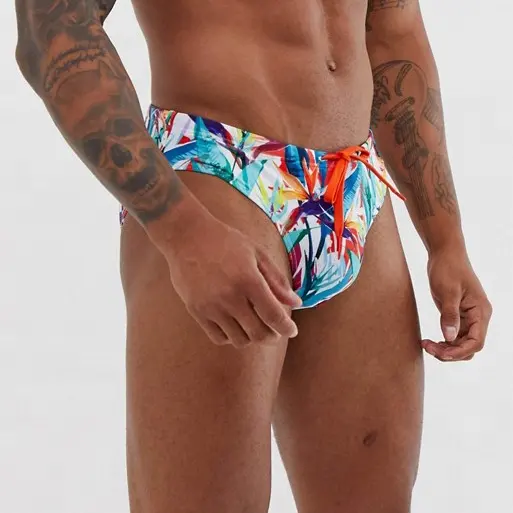 Wholesale 100% Nylon Hot Gay Mens Swim Bikini Sexy Mens Thong Swimwear Swim Briefs in Tropical Print