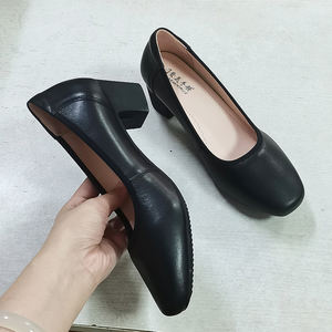 أحذية عمل فاخرة من الجلد الأسود للنساء، تصميم رسمي مناسب لموظفات الفنادق ومضيفات الطيران، بنعل ناعم وسميك، طراز صيفي - Product Image 4