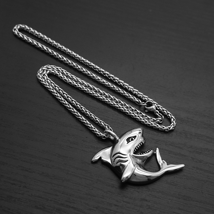 Pendentif + chaîne de quille 60CM