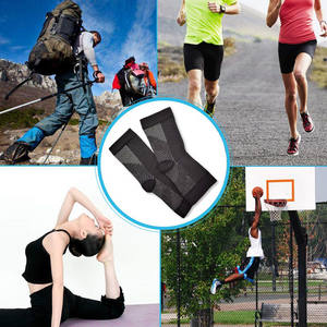 Chaussettes de compression de sport à manches tricotées OEM noires personnalisées bon marché pour le soulagement de la douleur et le maintien de la cheville pour hommes et femmes - Product Image 5