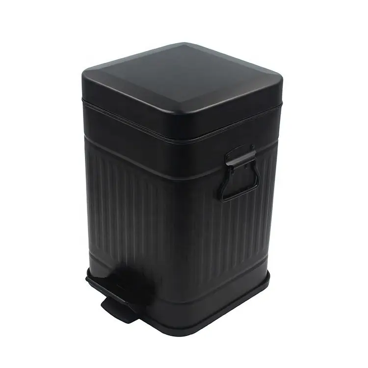 New Arrival Small Trash Can with Lid 1.3 Gallon Metal Black Step Trash Can with Removable Liner Bucket Garbage Bin