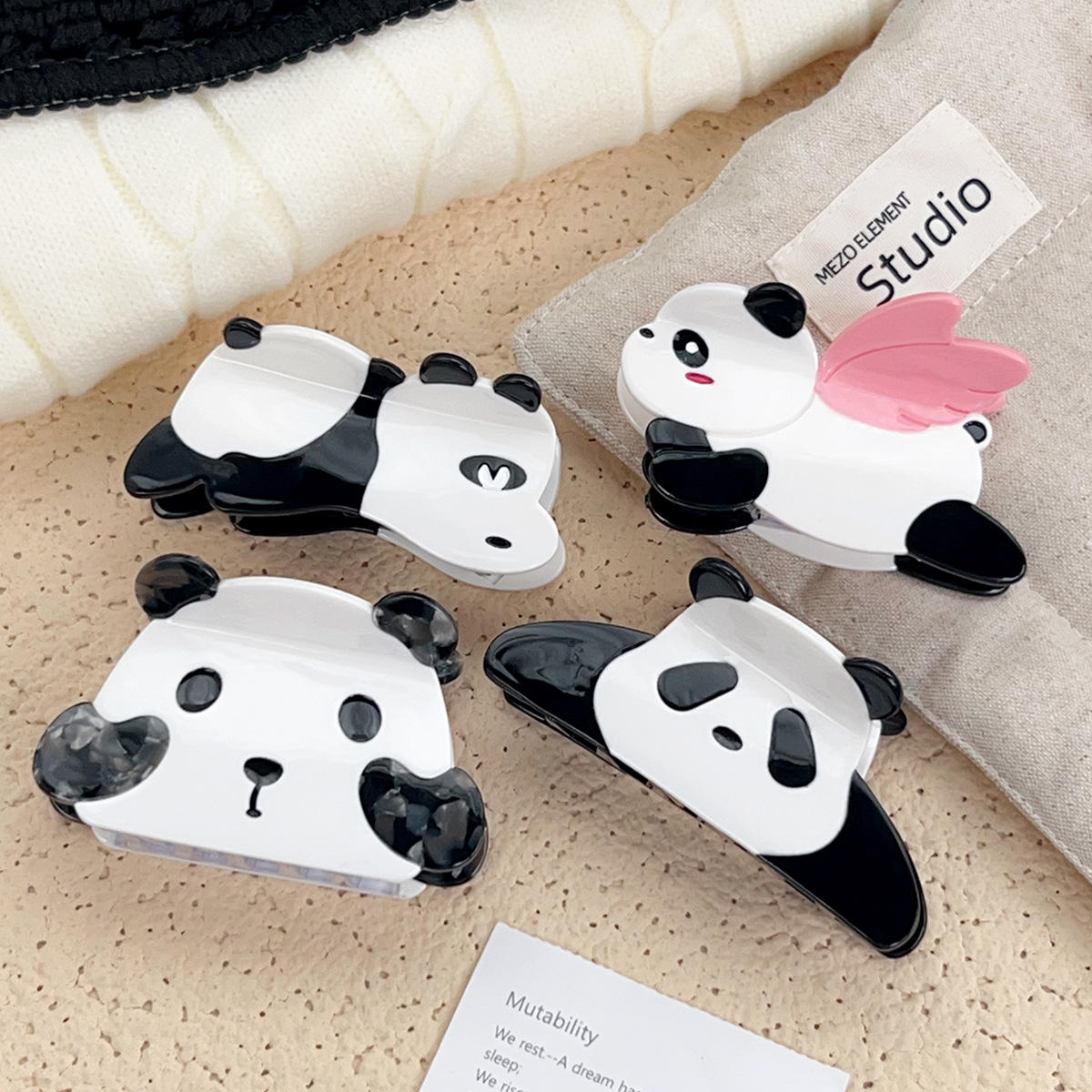 Cute Cartoon Acetate Hair Claw Clips Black and White Splicing Color Panda Animal Hair Accessories for Women