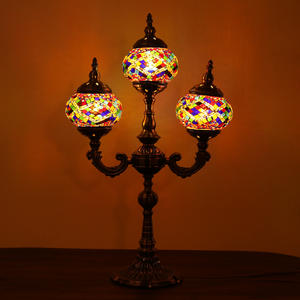 Lampe de table marocaine <span class=keywords><strong>Marrakech</strong></span>, faite à la main, 3 globes, mosaïque turque en verre, lampe de bureau ottomane en mosaïque - Product Image 6