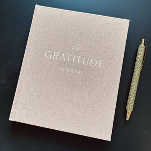 สมุดบันทึกความกตัญญูจากโรงงานจีน แบบสันห่วง ปรับแต่งขนาดปกได้ รับผลิตแบรนด์ OEM สร้างแรงบันดาลใจ ฝึกการตั้งใจ ดูแลตัวเอง - Product Image 2