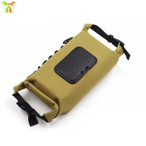 Sac de rangement imperméable en toile camouflage pour lingettes et serviettes humides, idéal pour les cadeaux de bienvenue, les pique-niques, les voyages en plein air et le camping - Product Image 4