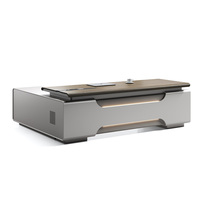 Bureau de direction moderne haut de gamme pour PDG, directeur général, manager – Mobilier de bureau de luxe accessible avec panneau ergonomique style bois
