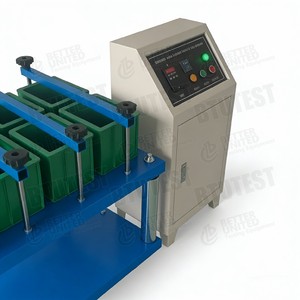 Table vibrante de laboratoire pour béton 600x800mm, avec ensemble de serrage pour compacteur d'échantillons, 3000 VPM, amplitude 0,3-0,6mm, marque Btutest - Product Image 4