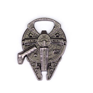 Portachiavi Apribottiglie Pendente di Star Wars con <span class=keywords><strong>Darth</strong></span> <span class=keywords><strong>Vader</strong></span>, Stormtrooper, BB8 e Astronave - Product Image 5