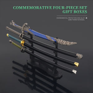 Vente en gros de jouet lance en alliage de zinc le même jeu porte-clés Merch mini épée boîte-cadeau - Product Image 5