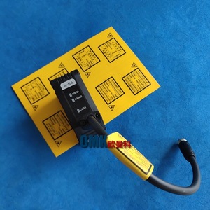 สายเคเบิลเซ็นเซอร์เลเซอร์อินฟราเรด Keyence IL-100 สำหรับอุปกรณ์เครื่องจักรกล - Product Image 2