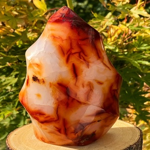 Pierre de guérison en cristal naturel de qualité supérieure, pierre de carnelienne en forme de flamme, très vendue, pour les cadeaux de mariage et les cadeaux de fête - Product Image 2