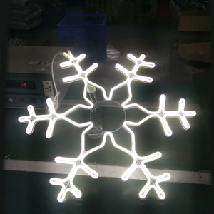 Luci Decorative a LED IP65 da Esterno con Motivo Natalizio a Fiocco di Neve Invernale 2D e Angelo per Addobbi Stradali per Diwali Pasqua e Matrimoni - Product Image 3