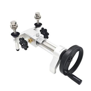 Tragbare 700-Bar Hydraulische Kalibrierpumpe zum Vergleichstesten von Manometern zum Fabrikpreis - Product Image 4