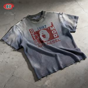 T-shirt in maglia waffle vintage DTG per streetwear, 100% cotone, all'ingrosso, con logo personalizzato, effetto acid wash sbiadito - Product Image 1