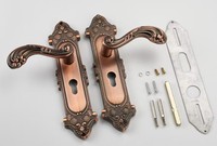 Poignée de porte de style européen, serrure, design de sculpture exquis, construction en laiton massif pour villa, décoration intérieure classique