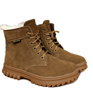 รองเท้าบูทหิมะฤดูหนาวสำหรับผู้ชาย บุผ้าฝ้ายหนานุ่ม พื้นยางกันลื่น ส้นเตี้ย เหมาะสำหรับเดินป่ากลางแจ้ง - Product Image 1