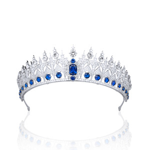 Tiara di Lusso a Punta a Spirale Blu Reale con Taglio a Cuscino per Donne e Ragazze, in Argento con Zirconi e Strass, Elegante per Matrimoni, Quinceañera e Concorsi di Bellezza - Product Image 6