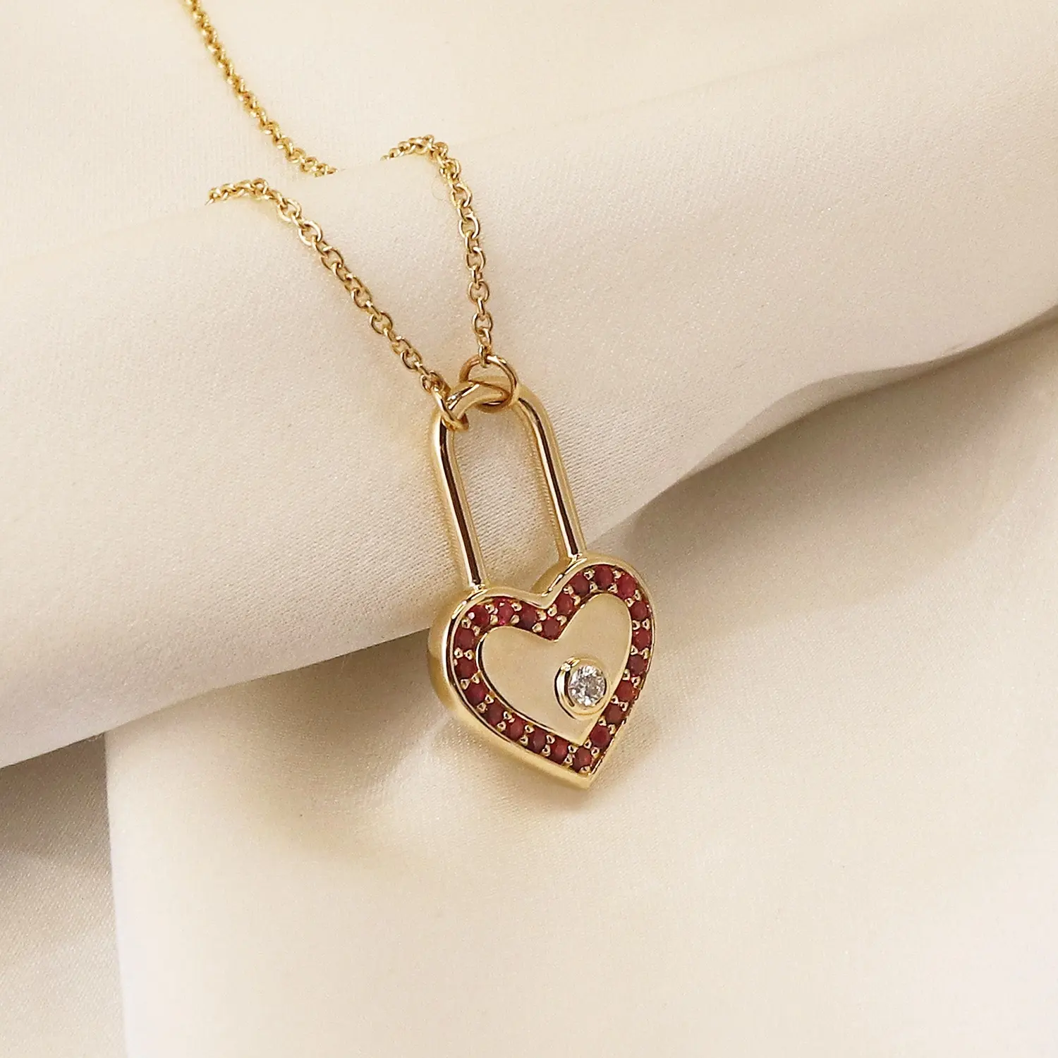 Özel güzel takı Charm 100% 18K 14K 9K katı altın takı kalp şekli kilit doğal kırmızı yakut elmas kolye kolye