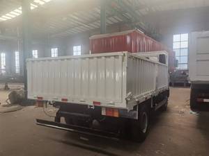 Factory Supply 4x2 10 Ton Light Cargo Truck, Small Lorry with Stake <b>Bed</b> for Sale in China - Product Image 6
