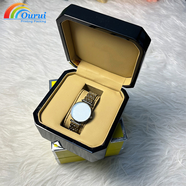 Factory Direct Custom Logo Black Wooden Luxury Watch Box, High Quality Watch Gift Box Set for Men, Brand Watch Packaging Case