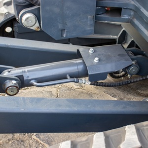 Mini-pelleuse HT30, poids opérationnel de 3 tonnes, plusieurs accessoires en option, cabine résistante aux intempéries, livraison gratuite, fiable - Product Image 2