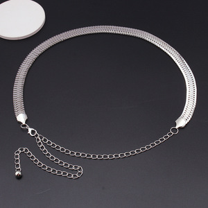 เข็มขัดโซ่คาดเอวผู้หญิงสไตล์ยุโรปและอเมริกา  ตกแต่งด้วยโลหะรูปทรงเรขาคณิตสีทอง  ปรับขนาดได้  เครื่องประดับแฟชั่นสำหรับใส่ทุกวัน - Product Image 4