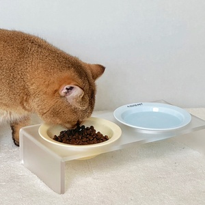 Support surélevé pour gamelles d'animaux en acrylique avec gamelle ronde en céramique, antidérapant, pour chat et chien - Product Image 4