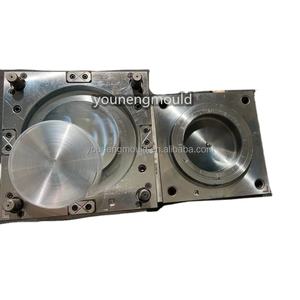 Molde <span class=keywords><strong>China</strong></span> Taizhou Lámpara de plástico automotriz Moldeado Ford Luz trasera Auto Lámpara trasera Fábrica de moldes de inyección Fábrica - Product Image 1