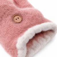 Gants mi-doigts en peluche à motif notes de musique et plumes, style nouveau automne/hiver 2026 pour étudiantes