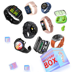 Produits électroniques technologiques portables surprise personnalisés Montre intelligente Boîte <span class=keywords><strong>aveugle</strong></span> mystère porte-bonheur Boîte cadeau de gadgets électroniques - Product Image 1