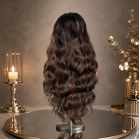 Perruques à fermeture en dentelle 4x4 en gros, sans colle, en cheveux humains mélangés, ombré caramel, avec mèches, ondulations lâches pour femmes noires