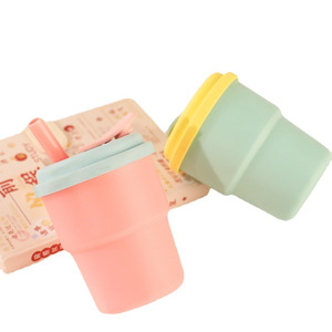 Nouveau couvercle de tasse à paille en silicone tendance, isolation thermique, portable, qualité alimentaire, pour enfants, bébés, type paille, café applicable - Product Image 5