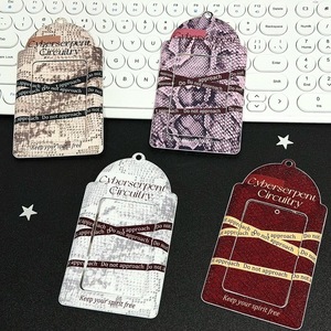 ซองใส่การ์ดพีวีซีแบบมีกลิตเตอร์ขนาดเล็ก 3 นิ้ว รุ่น Small Batch ปรับแต่งได้ สำหรับใส่การ์ดสะสม KPOP - Product Image 1