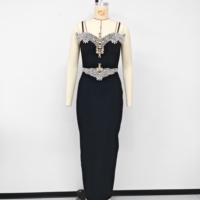Robes longues moulantes de soirée pour femmes, à fines bretelles, dos nu, ornées de strass de luxe, style bandage, pour boîte de nuit, soirée, anniversaire