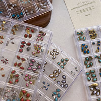 Nouvel Arrivage – Vente Flash : Breloques DIY 3D en Métal Rétro Turquoise, Motifs de Dessins Animés et Fleurs Assorties, Boîte de 24 Compartiments pour Accessoires d'Ongles