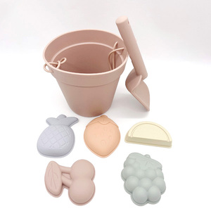 Jouets <span class=keywords><strong>de</strong></span> plage en silicone - Jouets <span class=keywords><strong>de</strong></span> plage modernes pour bébés, seau en silicone, pelle, 4 moules à <span class=keywords><strong>sable</strong></span> - Product Image 4