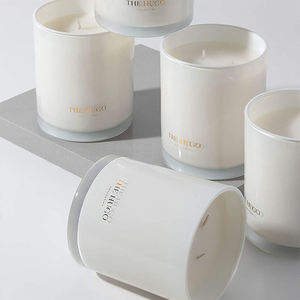 <span class=keywords><strong>Bougie</strong></span> parfumée en <span class=keywords><strong>cire</strong></span> de <span class=keywords><strong>soja</strong></span> aromatique à deux mèches en verre blanc de luxe personnalisée avec logo en gros, sans fumée, dans un bocal en verre - Product Image 6