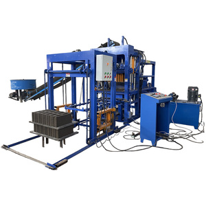 Beton blok kalıplama makinesi fiyat mikser konveyör 4-18 çimento tuğla makinesi paletleme makinesi - Product Image 1