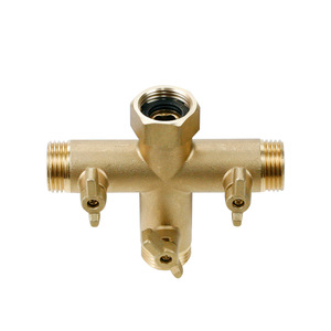 Divisor de manguera roscado de latón de 3/4 pulgadas para riego de jardín, conector de agua duradero - Product Image 4