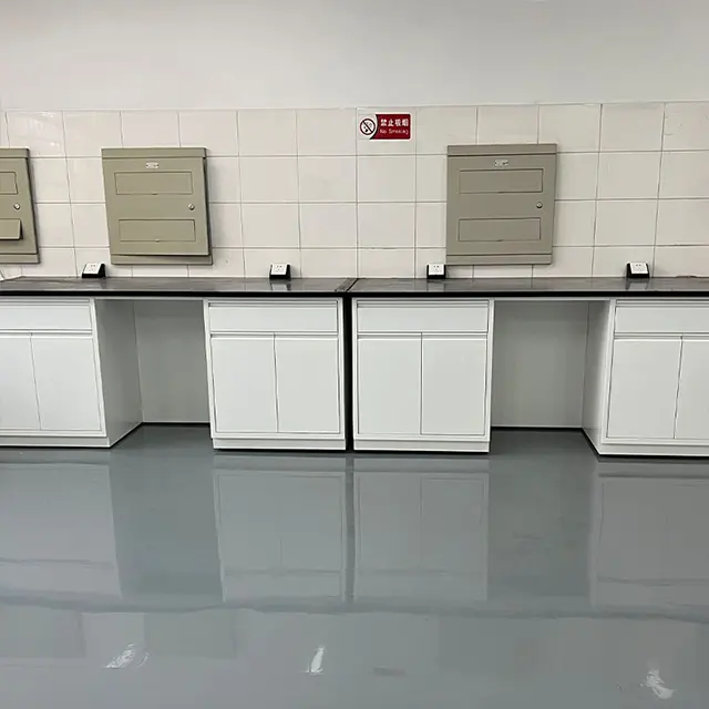 Fabricante Muebles de laboratorio Mesa DE TRABAJO DE ACERO Banco de laboratorio con encimera de resina epoxi