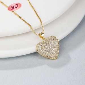 Collar de Cadena de Oro de 18k con Colgante de Corazón de Moda, Zirconia en Aleación de Cobre, Joyería para Fiestas de Mujer, Venta al por Mayor - Product Image 1